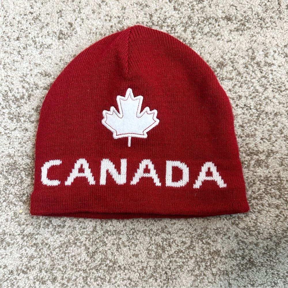 Kootenay Canada Red Beanie O/S